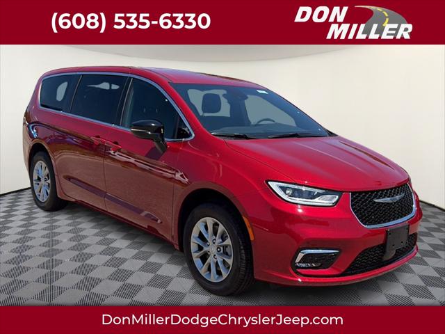 2026 Chrysler Pacifica Select AWD for sale in Madison, WI