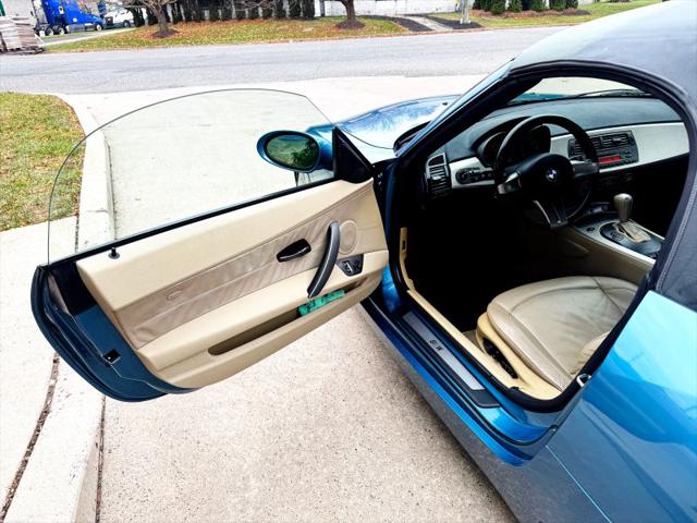 2003 BMW Z4 3.0i
