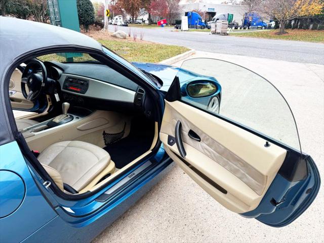 2003 BMW Z4 3.0i