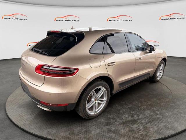 2017 Porsche Macan Base