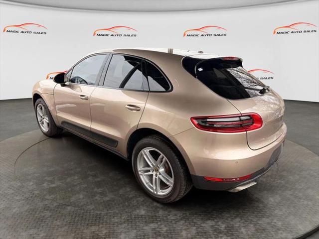 2017 Porsche Macan Base