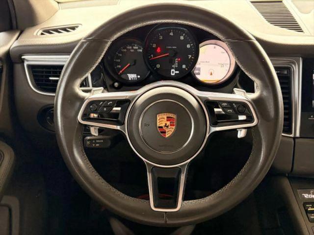 2017 Porsche Macan Base
