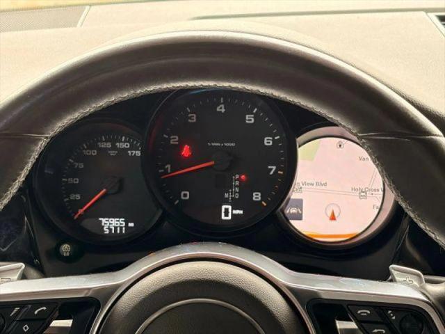 2017 Porsche Macan Base