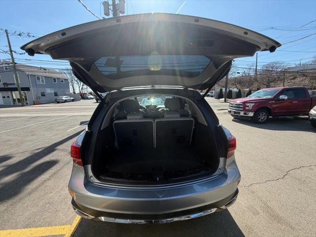 2017 Acura MDX w/Technology & Entertainment Pkgs