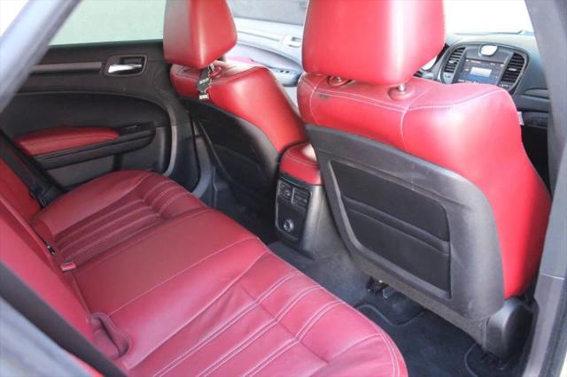 2013 Chrysler 300 300S