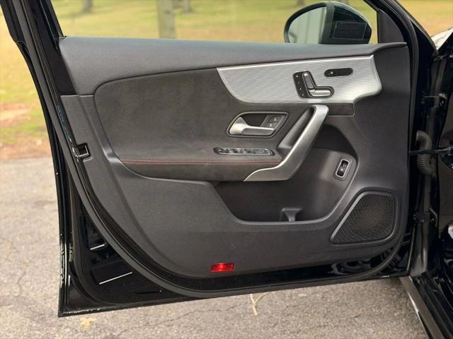 2020 Mercedes-Benz A 220 4MATIC