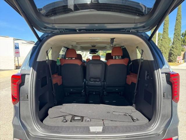 2025 Kia Carnival MPV SX Prestige