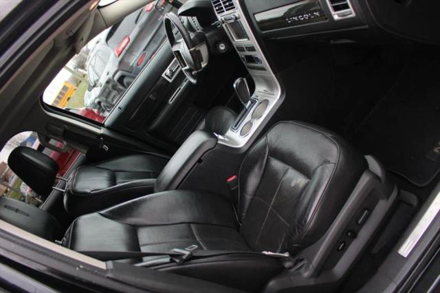 2010 Lincoln MKX Base