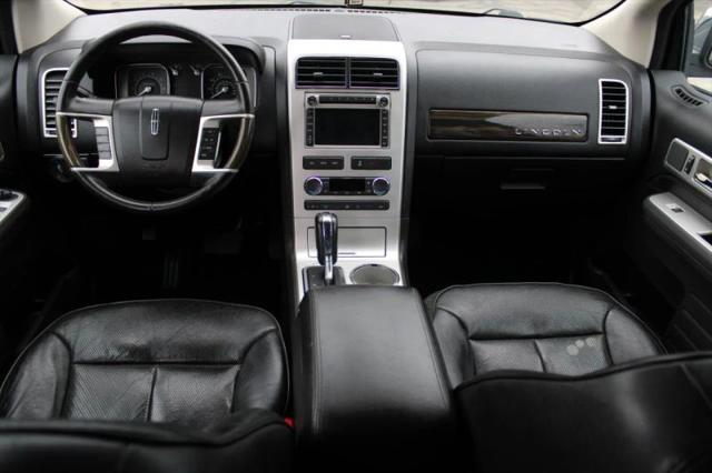 2010 Lincoln MKX Base