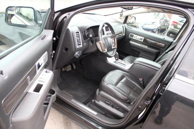 2010 Lincoln MKX Base