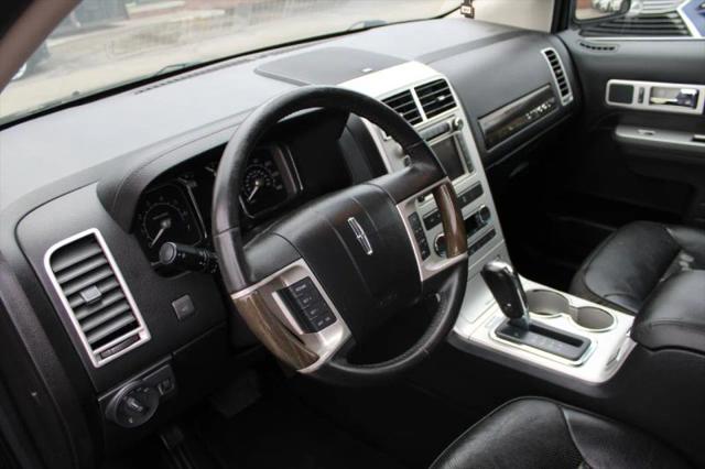 2010 Lincoln MKX Base