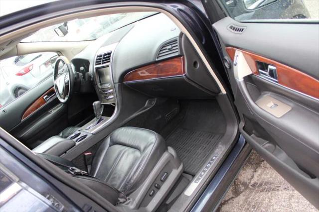 2014 Lincoln MKX Base