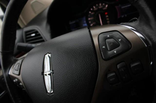2014 Lincoln MKX Base