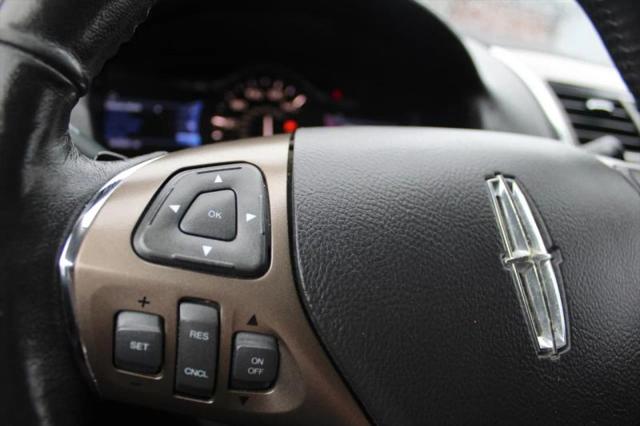 2014 Lincoln MKX Base