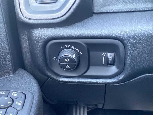 2026 Ram 2500 Black Express Crew Cab 4x4 8" Box