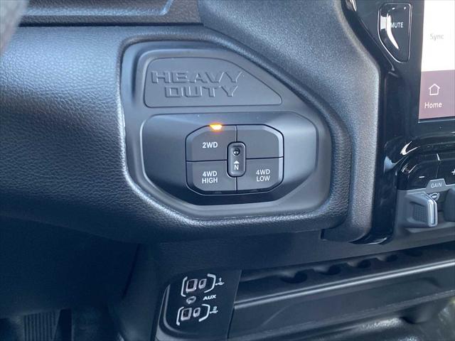2026 Ram 2500 Black Express Crew Cab 4x4 8" Box