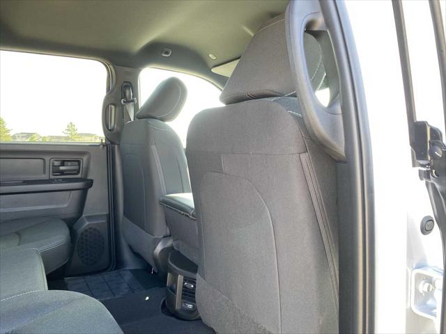 2026 Ram 2500 Black Express Crew Cab 4x4 8" Box