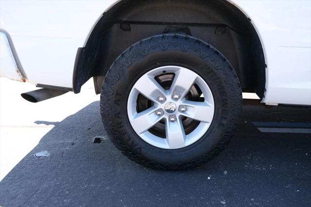 2017 Ram 1500 Express Crew Cab 4x4 57 Box