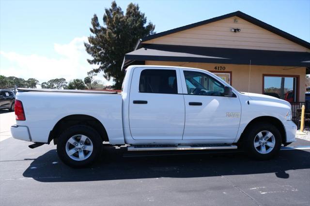 2017 Ram 1500 Express Crew Cab 4x4 57 Box