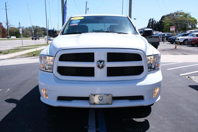 2017 Ram 1500 Express Crew Cab 4x4 57 Box