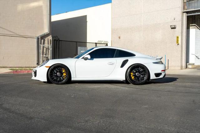 2015 Porsche 911 Turbo S