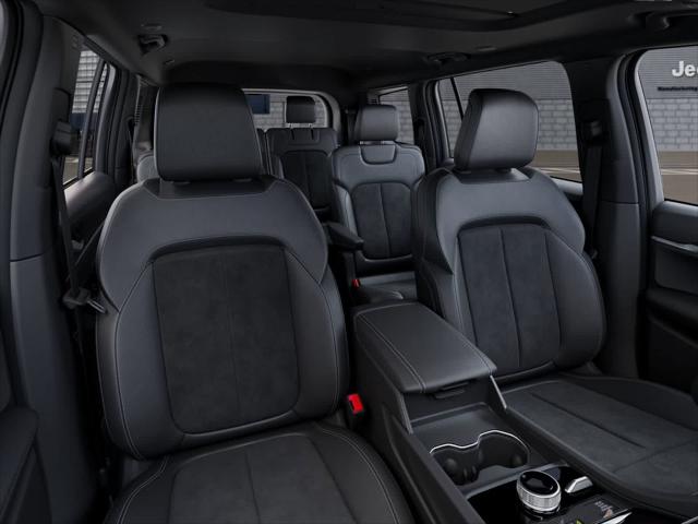 2026 Jeep Grand Cherokee L Altitude 4x4