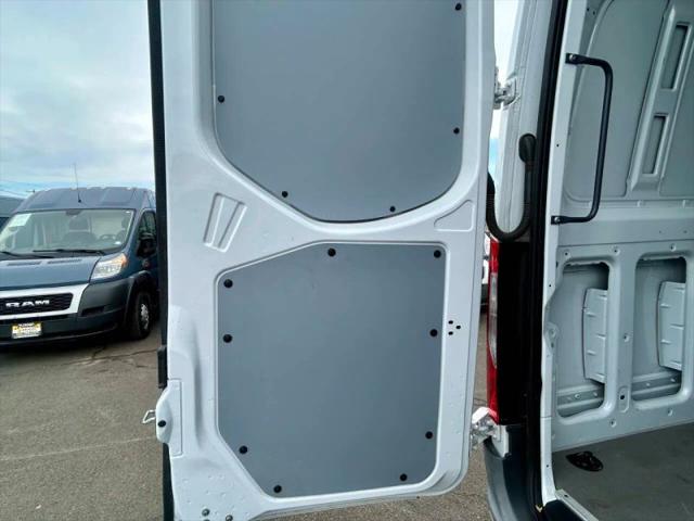 2022 Mercedes-Benz Sprinter 2500 High Roof I4