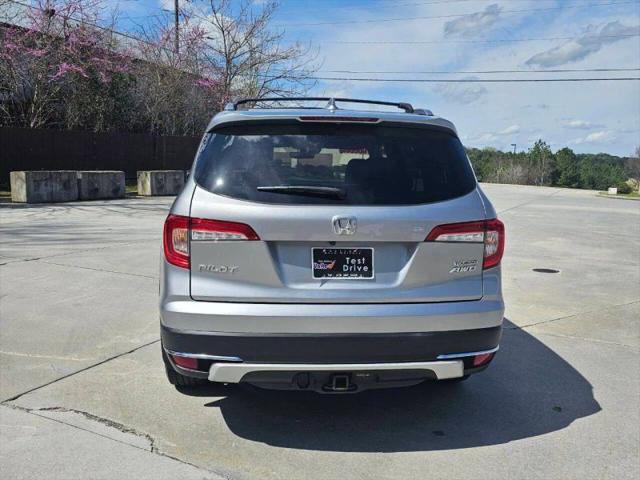 2021 Honda Pilot AWD Touring 8 Passenger