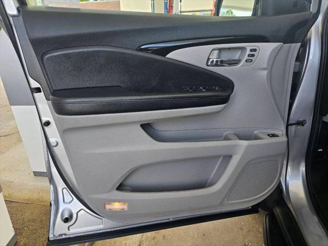 2021 Honda Pilot AWD Touring 8 Passenger
