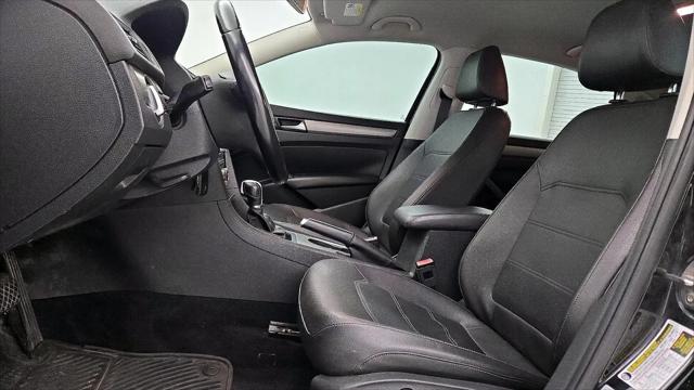 2015 Volkswagen Passat 1.8T SE