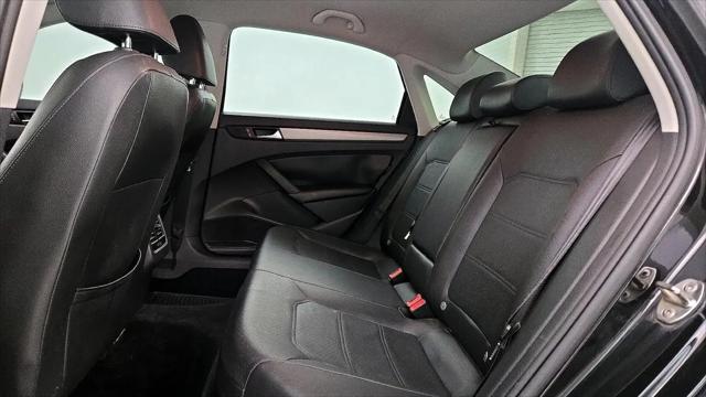 2015 Volkswagen Passat 1.8T SE