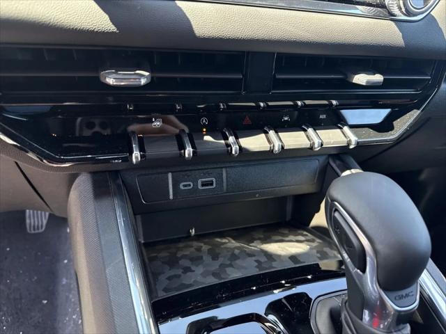 2026 GMC Canyon Elevation, 4WD