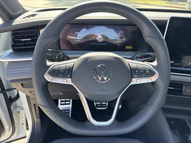 2026 Volkswagen Tiguan SE R-Line Black