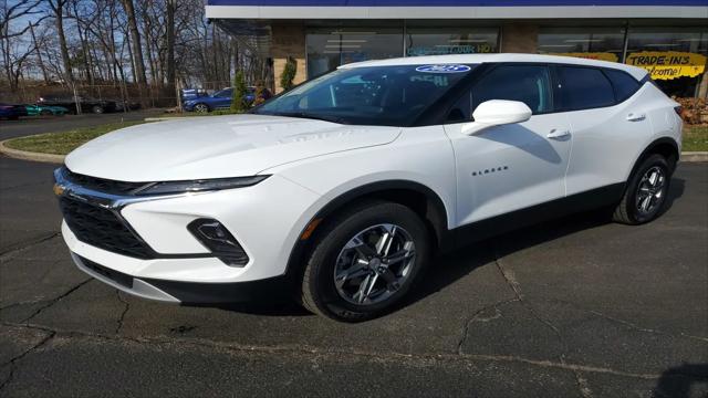 2025 Chevrolet Blazer AWD 2LT