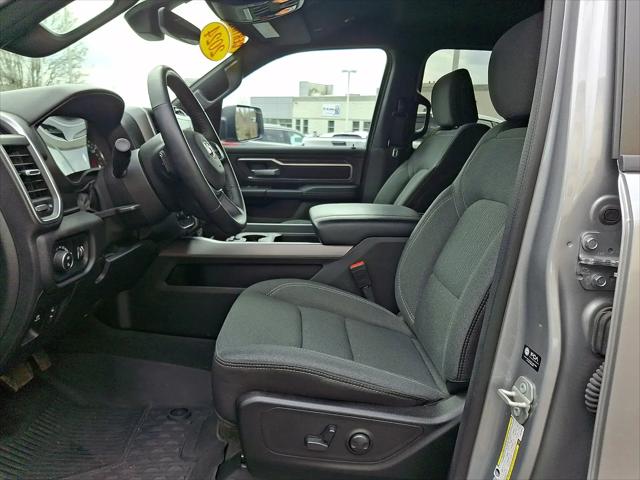 2024 Ram 1500 Big Horn Crew Cab 4x4 5'7" Box