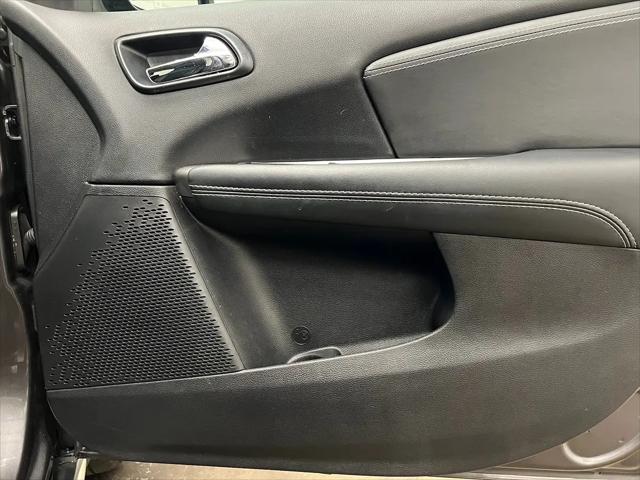 2018 Dodge Journey Crossroad