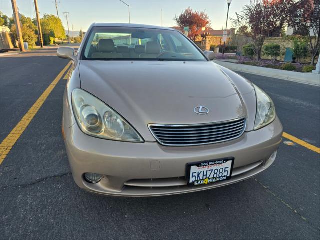 2005 Lexus ES 330 ES 330 Sedan 4D