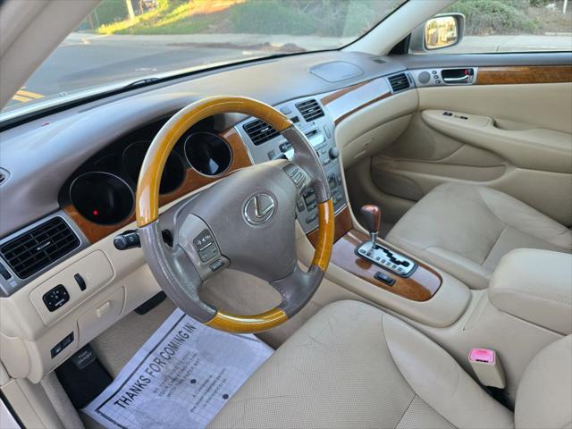 2005 Lexus ES 330 ES 330 Sedan 4D