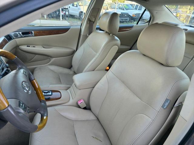 2005 Lexus ES 330 ES 330 Sedan 4D
