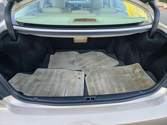 2005 Lexus ES 330 ES 330 Sedan 4D