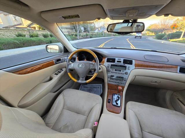 2005 Lexus ES 330 ES 330 Sedan 4D