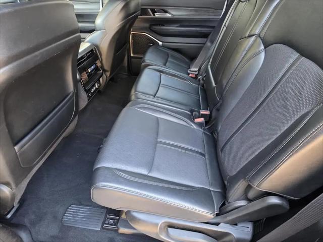 2024 Jeep Wagoneer Series II 4x2