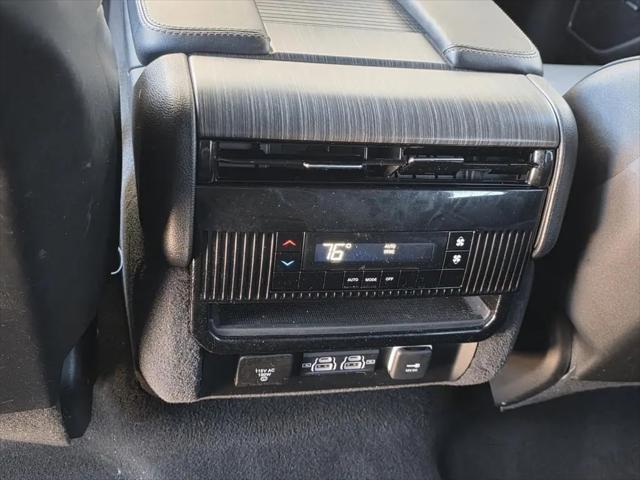 2024 Jeep Wagoneer Series II 4x2