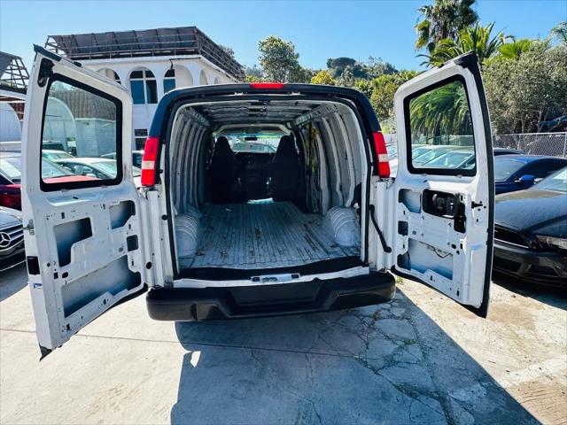 2019 Chevrolet Express Work Van