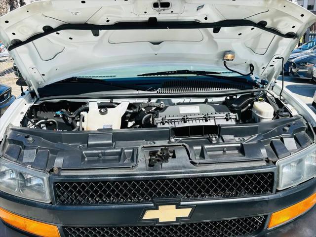 2019 Chevrolet Express Work Van