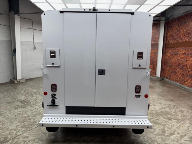 2026 Ford Transit Cutaway Base