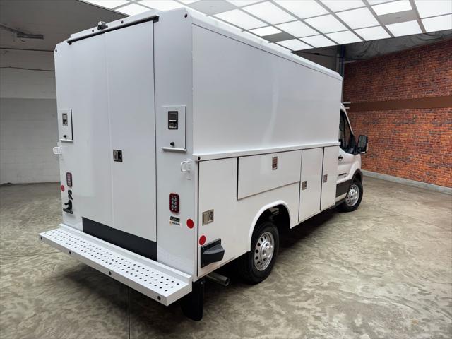 2026 Ford Transit Cutaway Base