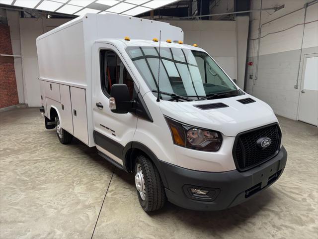 2026 Ford Transit Cutaway Base