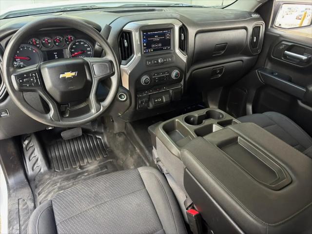 2023 Chevrolet Silverado 1500 4WD Crew Cab Short Bed WT