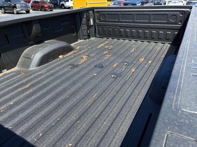 2026 Chevrolet Silverado 3500HD Crew Cab, Long Bed, High Country Dual Rear Wheel, RWD